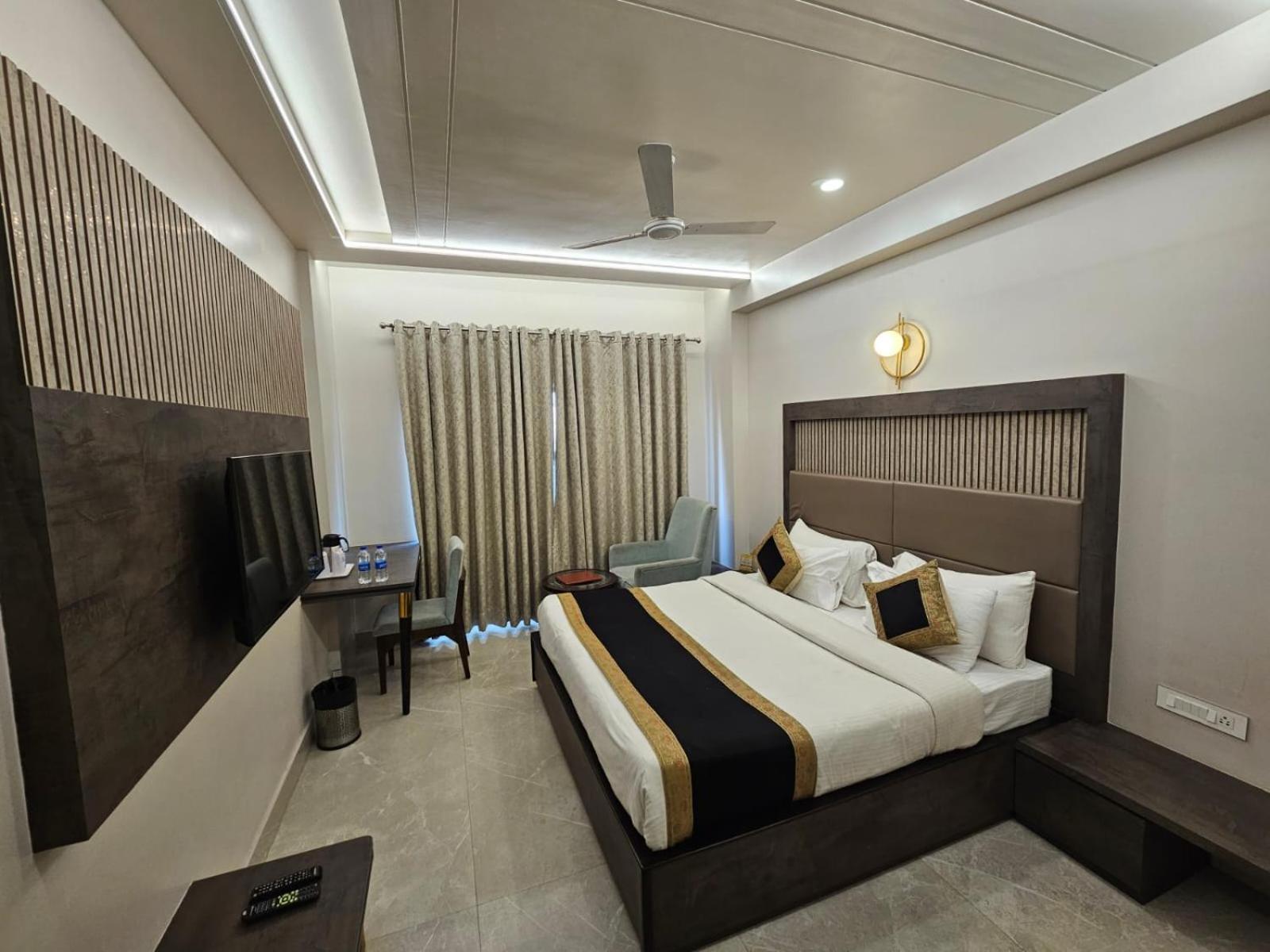 Hotel Abhinav International — Photos 3